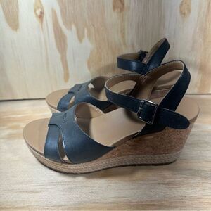 UGG Black Leather Wedge Sandals Women’s Size 6.5